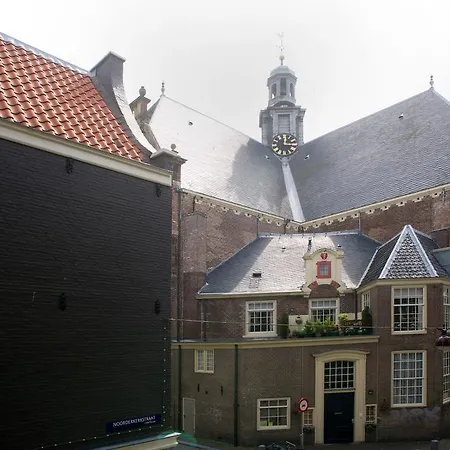 Beautiful Jordaan Studio